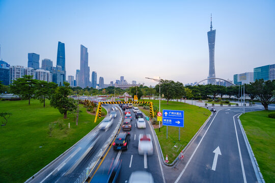 广州城市交通道路珠江新城