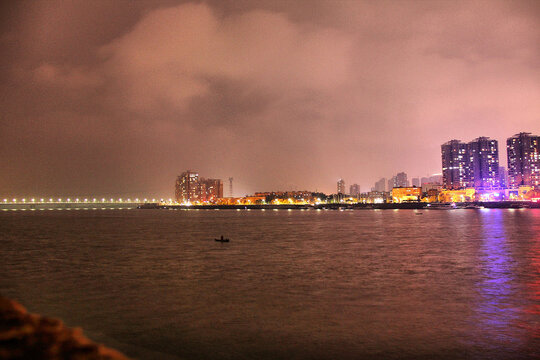 襄阳汉江夜景