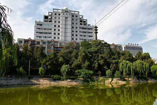 郑州紫荆山公园