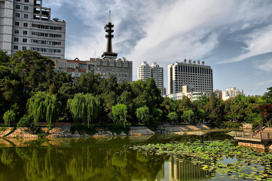 郑州紫荆山公园