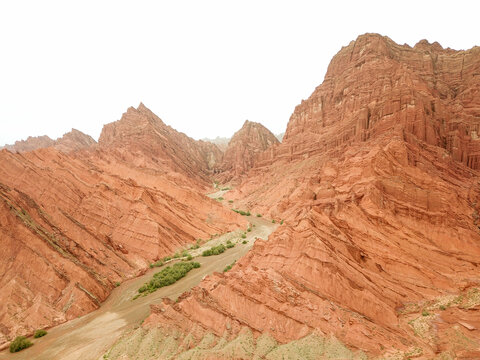 天山神秘大峡谷