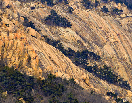 山体山岩