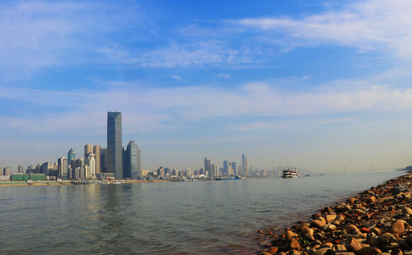 江岸风景