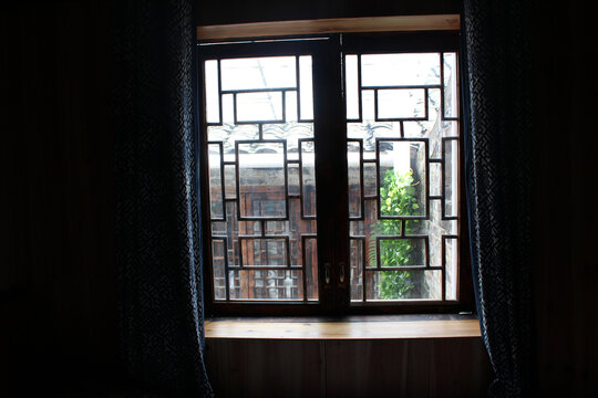中国古镇民宿窗户