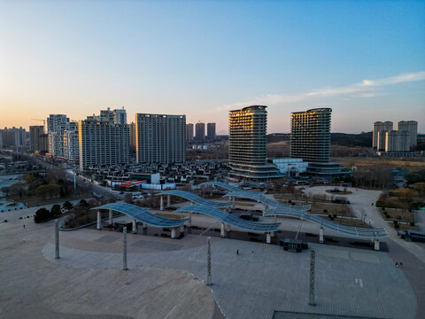 葫芦岛市国际和平广场地标建筑