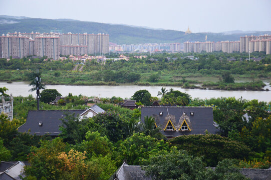 西双版纳地标建筑景洪市告庄湄公