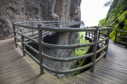 龙虎山高空栈道