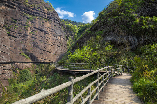 龙虎山高空栈道