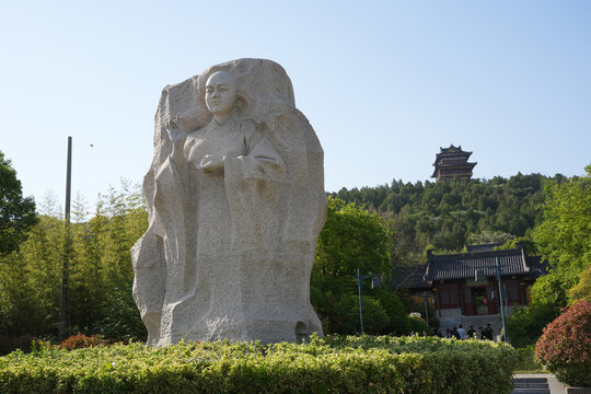 徐州竹林寺净检法师雕塑