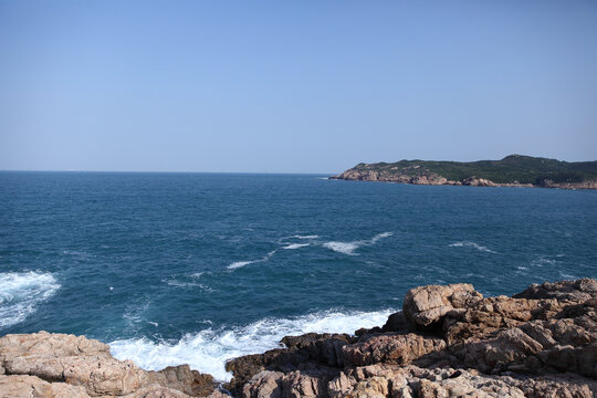 海岛海浪礁石