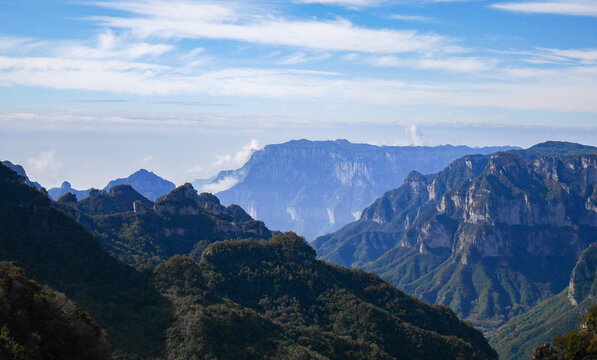 高山