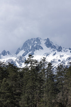 玉龙雪山