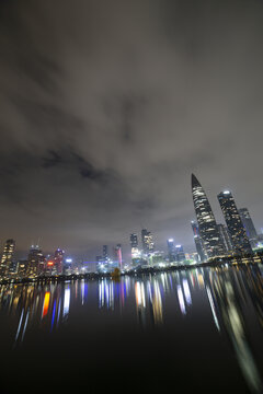 深圳市南山区莲花山繁华城市夜景