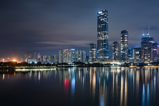 深圳市南山区莲花山公园城市夜景