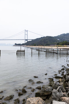 广东虎门大桥阴天雨雾全景风光