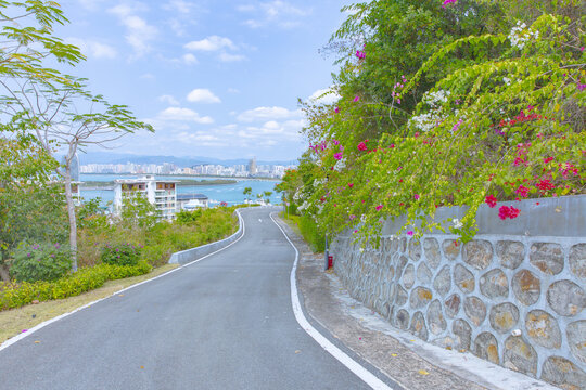 三亚鹿回头景区美丽道路