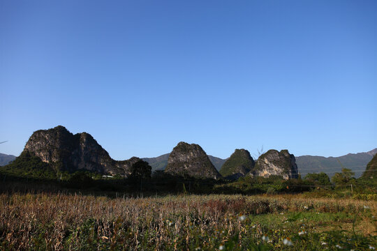 英西峰林