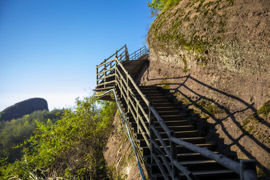 龙虎山高空栈道