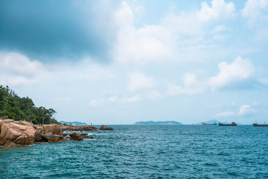 珠海外伶仃岛海上风景蓝天白云