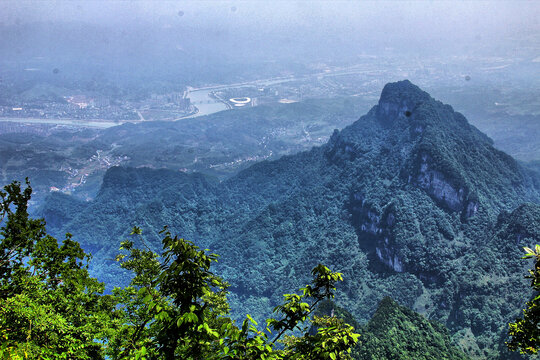 天门山俯瞰