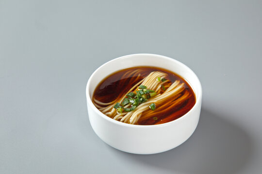 陽(yáng)春面