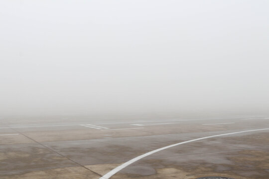 机场迷雾