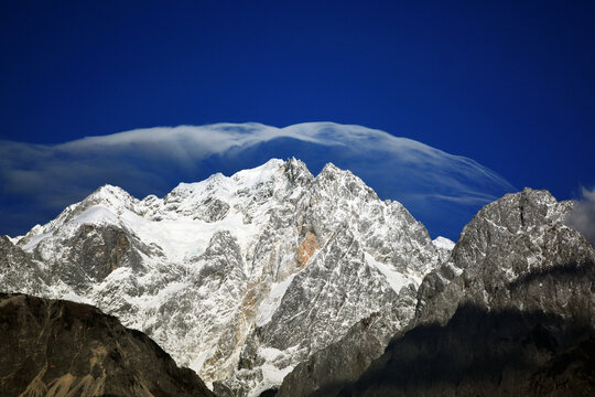 玉龙雪山