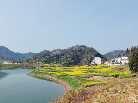 山水民居