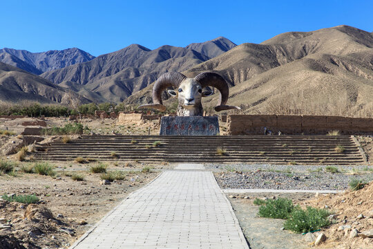 阿克塞石油小镇