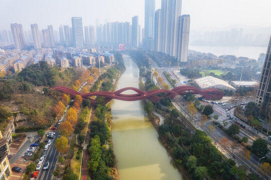 长沙梅溪湖中国结桥秋景航拍