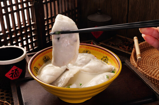 三鲜饺子水饺