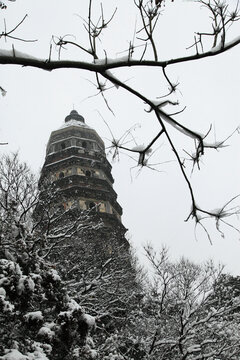 虎丘雪景