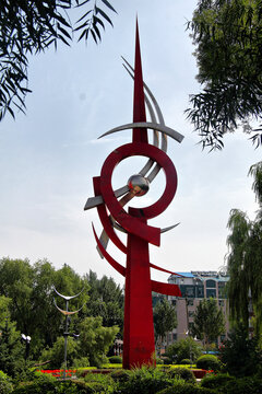 齐齐哈尔大学校园雕塑