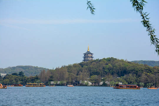 杭州西湖雷峰塔