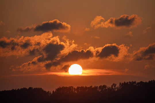 夕阳日落