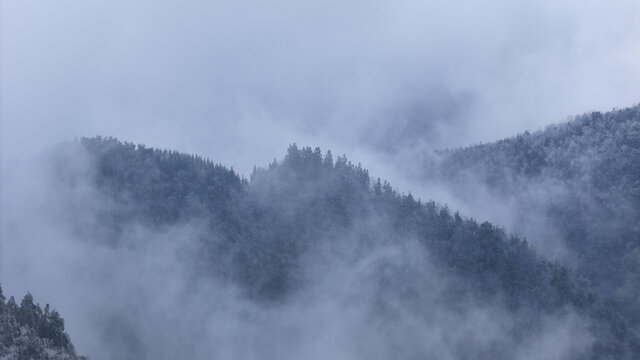 大山清晨