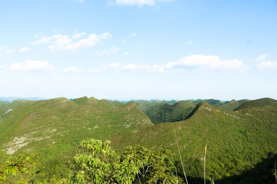 群山