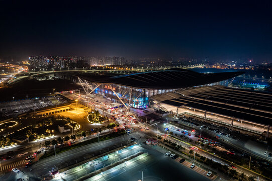 青岛北站夜景