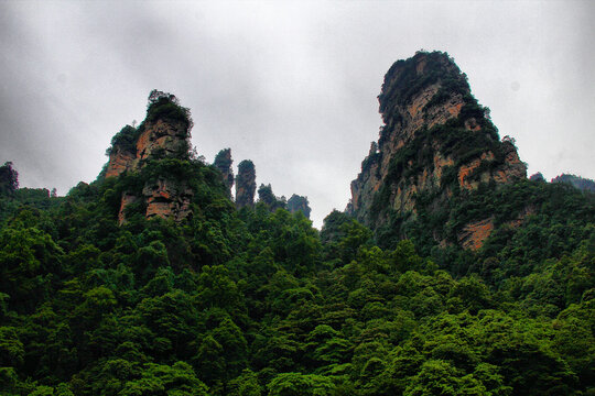 张家界十里画廊奇峰峻岭