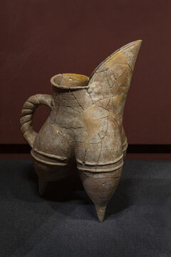 新石器时代龙山文化陶鬶