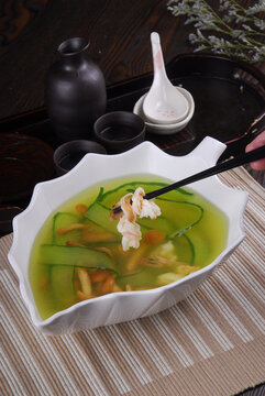 黄瓜虾仁汤