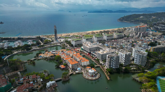 航拍深圳大梅沙内湖及大梅沙风景