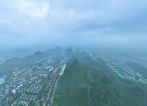 桂林秀峰区山水云雾