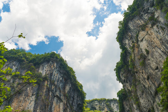 重庆武隆后坪乡天坑群景观