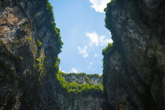 重庆武隆后坪乡天坑群景观