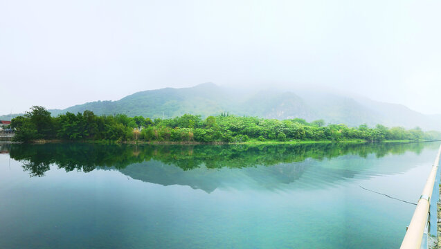 江河绿山