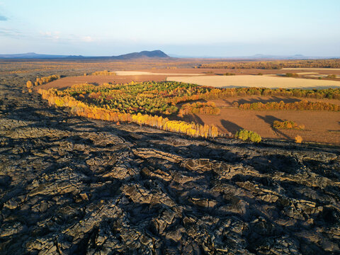 航拍五大连池火山熔岩流风光