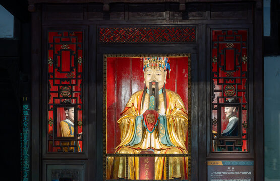 成都武侯祠里的三国历史人物塑像