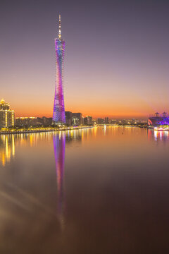 广州珠江广州塔夜景灯光