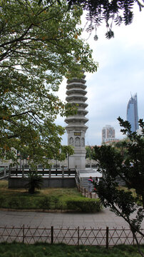 福建厦门南普陀寺佛塔